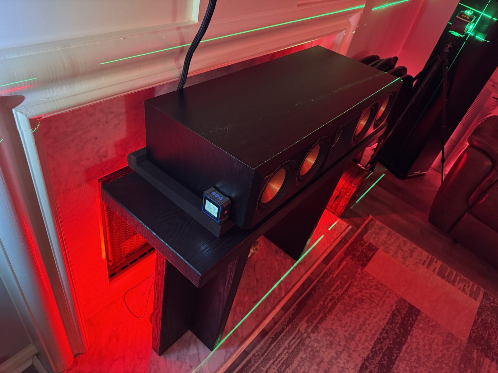 Center speaker, level and aimed