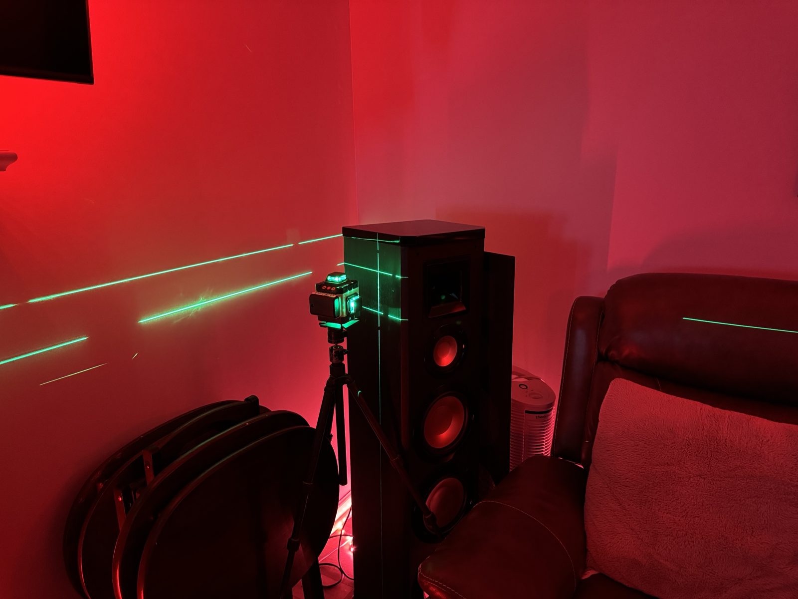 Laser alignment, front speaker